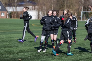 Bild 12 - B-Juniorinnen Halbfinale SVHU - Holstein Kiel : Ergebnis: 3:0